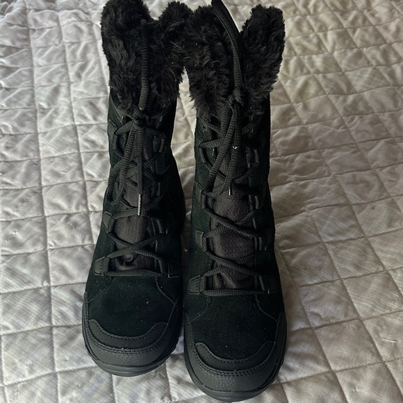 Columbia Shoes - Columbia Black and Gray Winter Boots